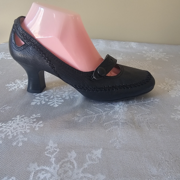Jessica Mary Jane Heels Pumps Black Leather Pin Up Round Toe Vintage Sz 9M - Picture 9 of 16